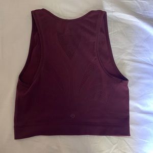 Lululemon crop top